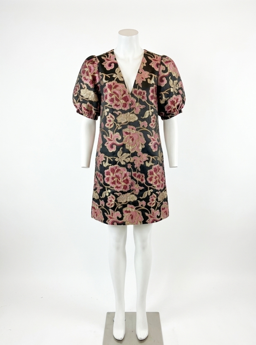 NEW THML puff sleeve floral pattern dress in black
